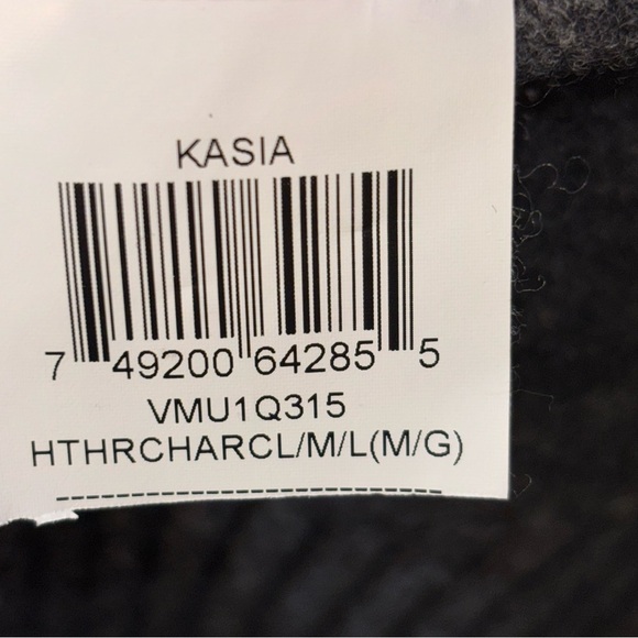 BCBGMAXAZRIA Knit Poncho Sweater Gray - Picture 12 of 13